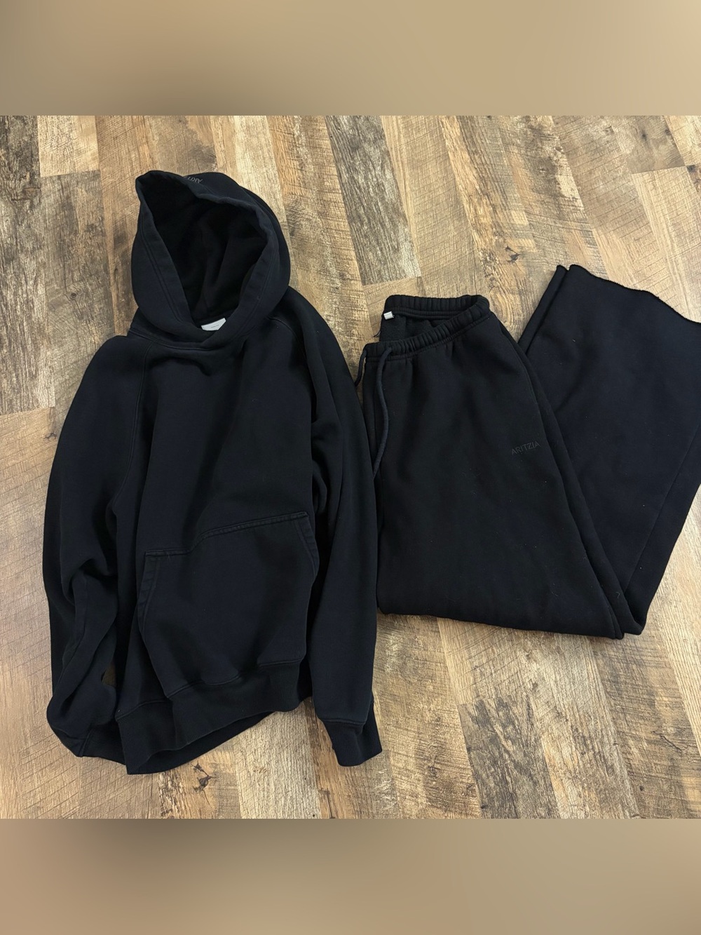 Aritzia black hoodie and sweatpants